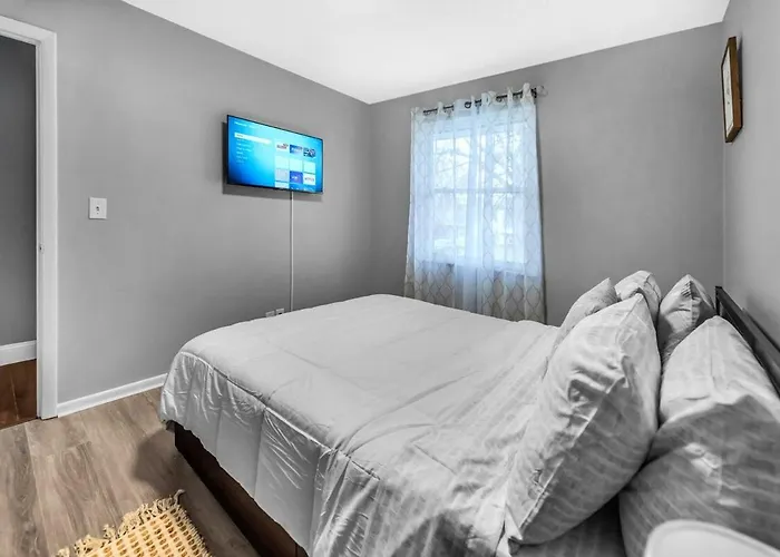Modern 4bedrooms Near * Decatur